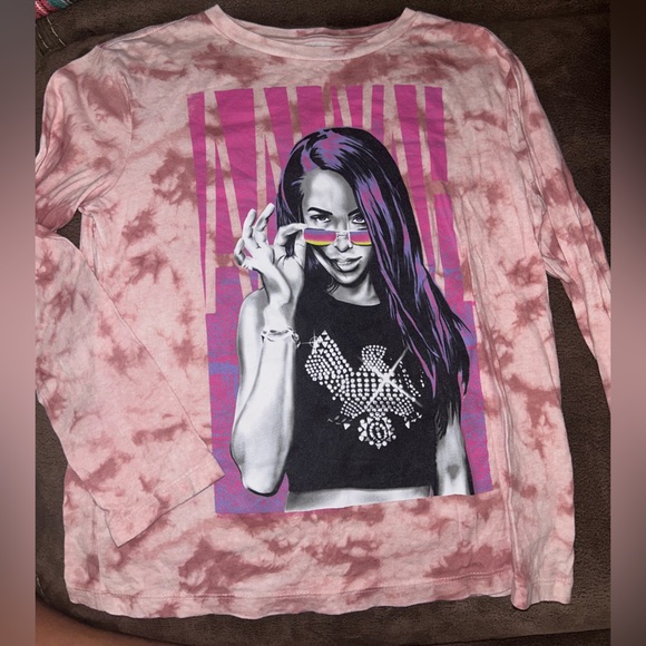 🦄6 Items for $20🦄
Long Sleeve Aaliyah top - Picture 1 of 3